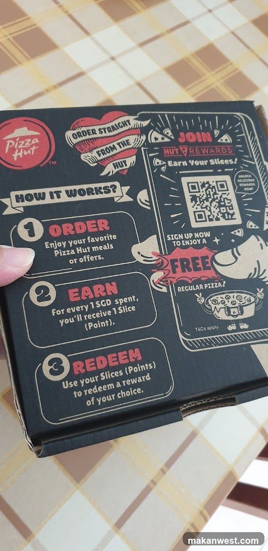 Pizza Hut Loyalty Card Box