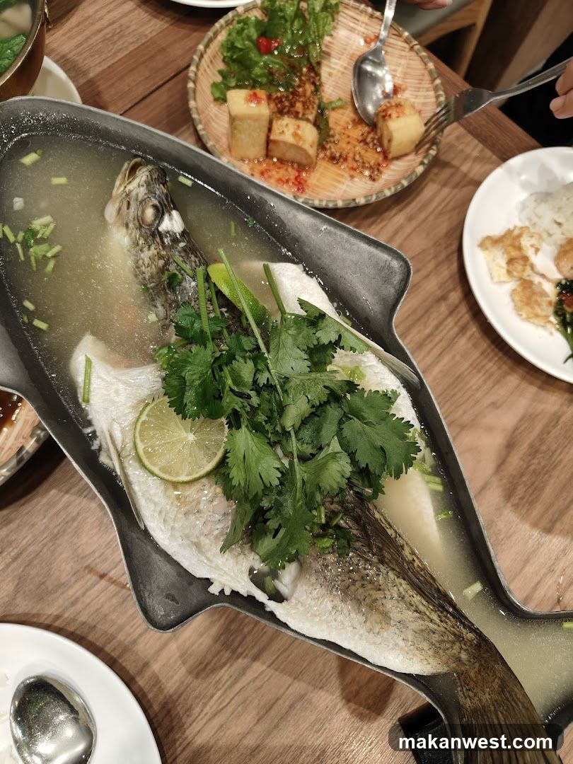 Steamed Fish with Cilantro and Lime