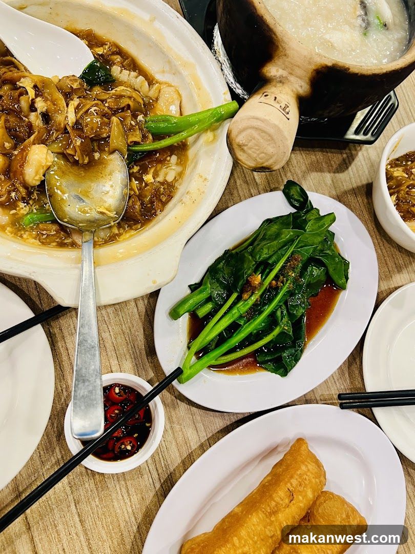 Chinese Cuisine Table Setting