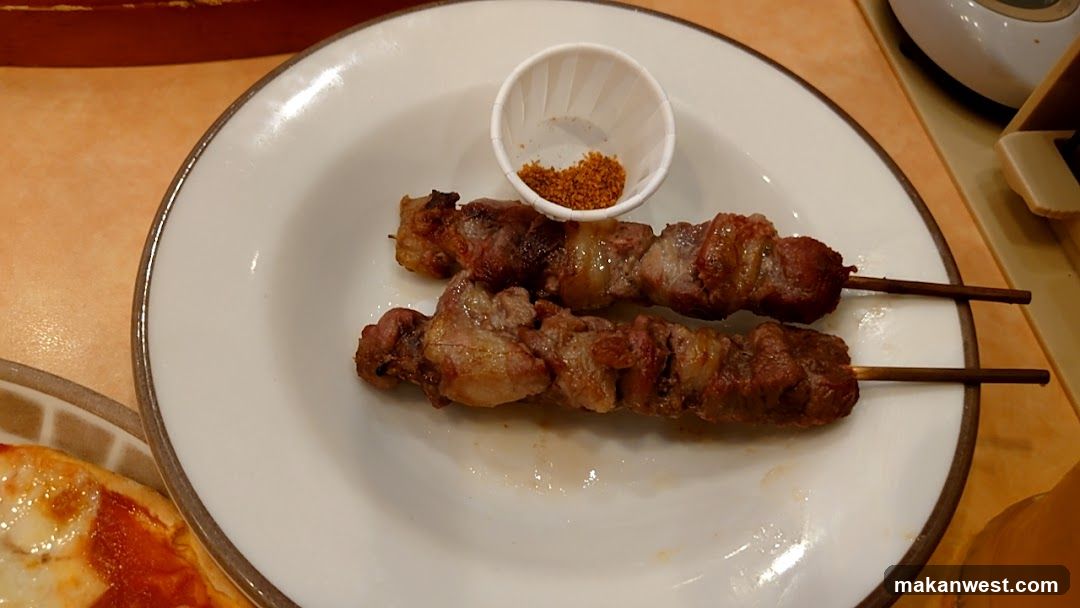 Grilled Meat Skewers with Seasoning