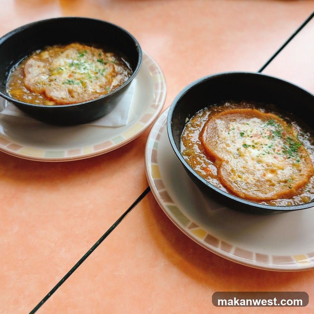 French Onion Soup with Bread Croutons