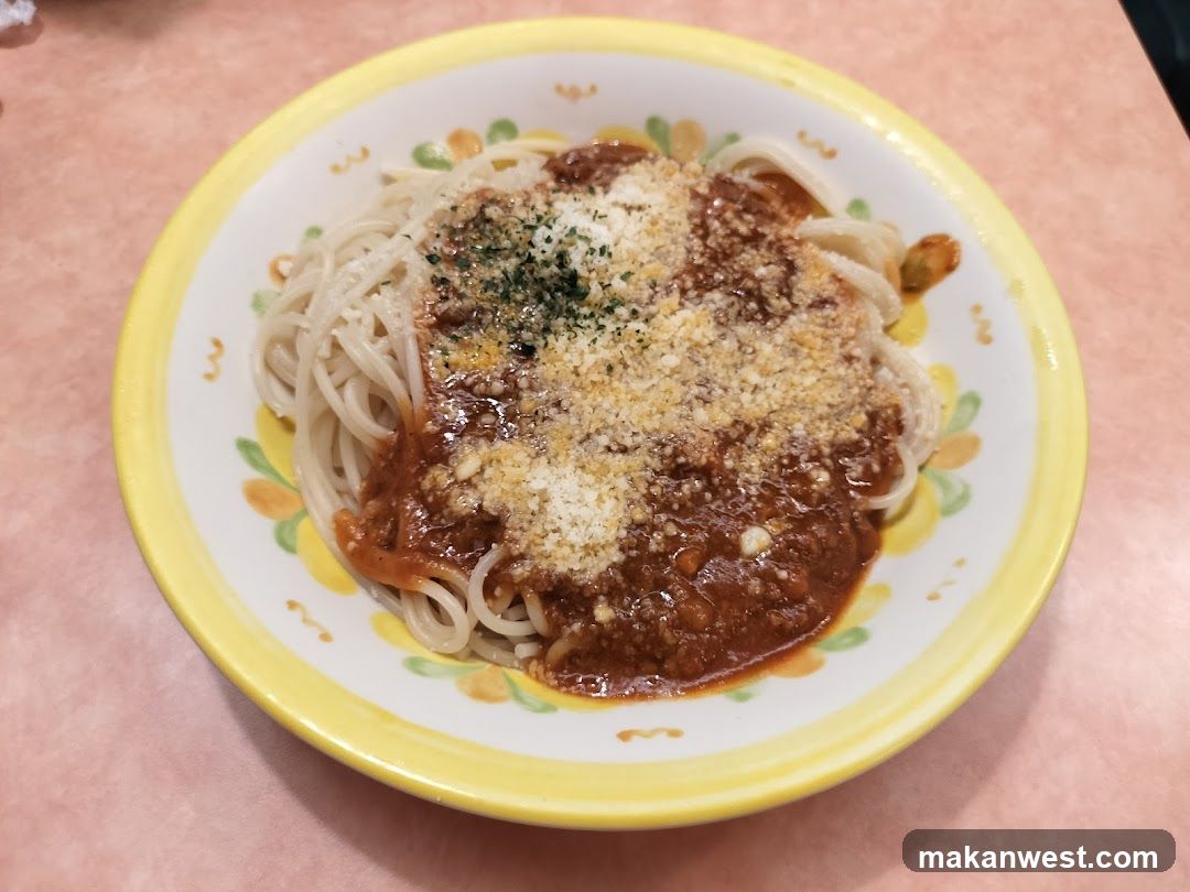 Spaghetti with Sauce and Cheese