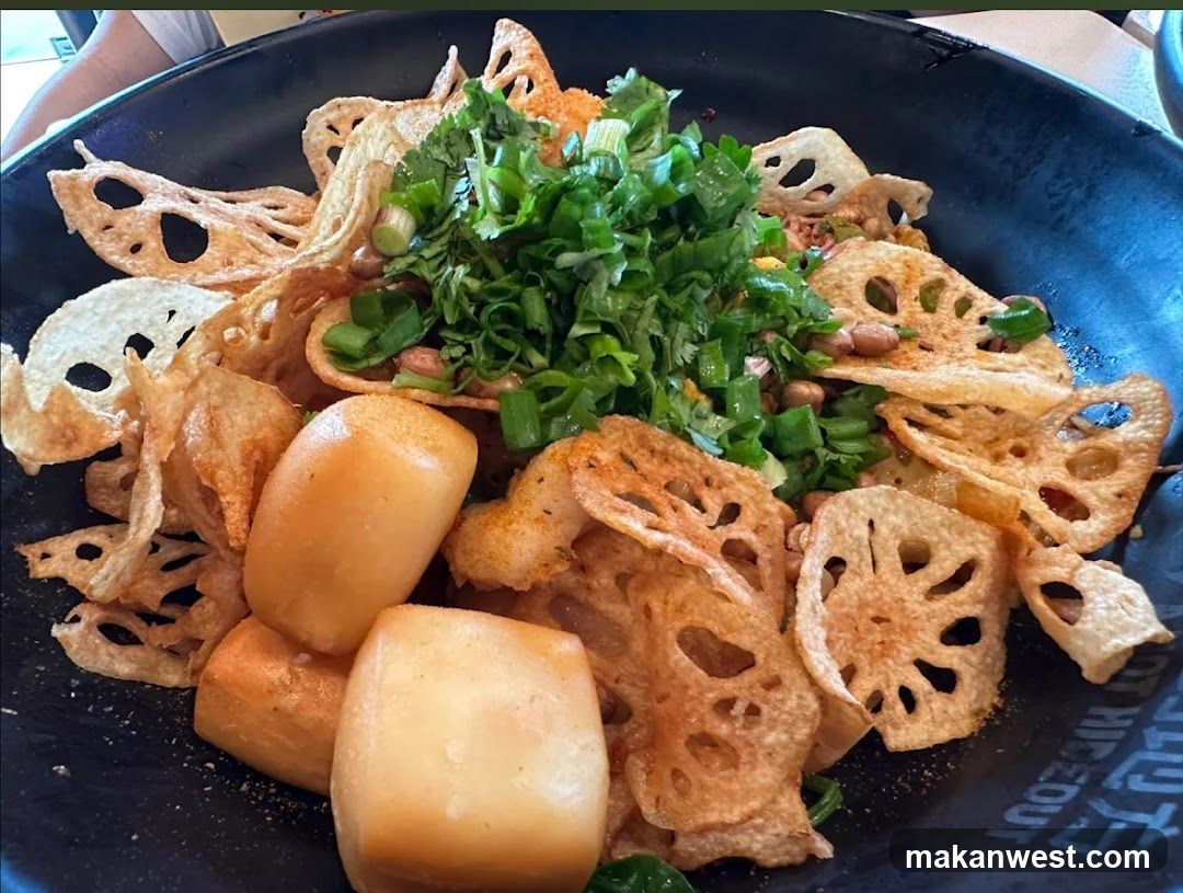 Lotus Root and Fried Dough Snack Bowl