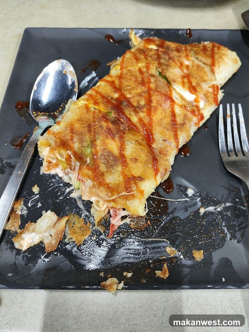 Egg Roll with Sauce