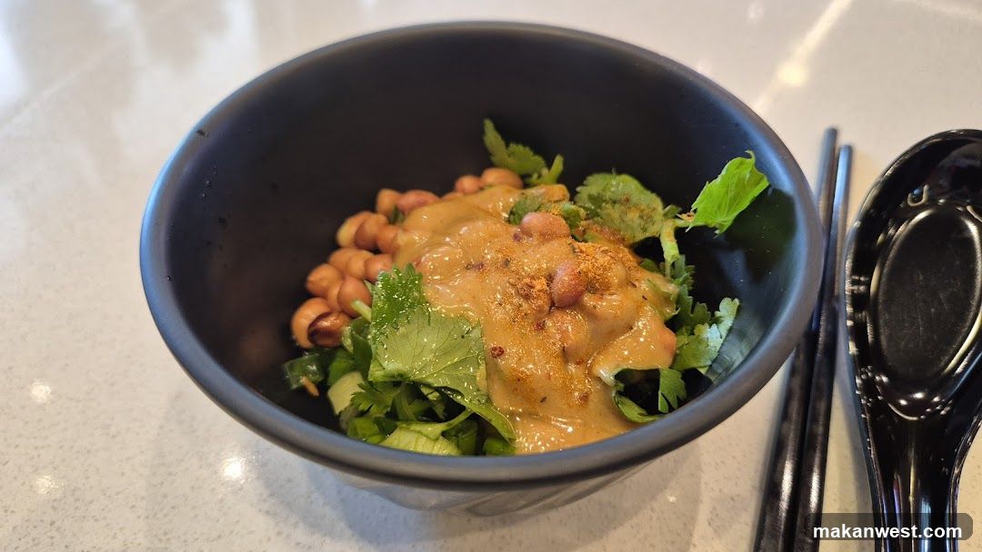 Bowl of Peanut Sauce Salad