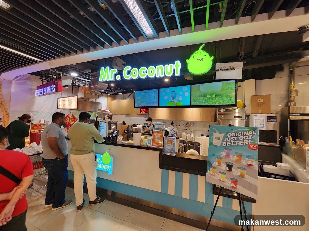 Mr. Coconut Counter Interior