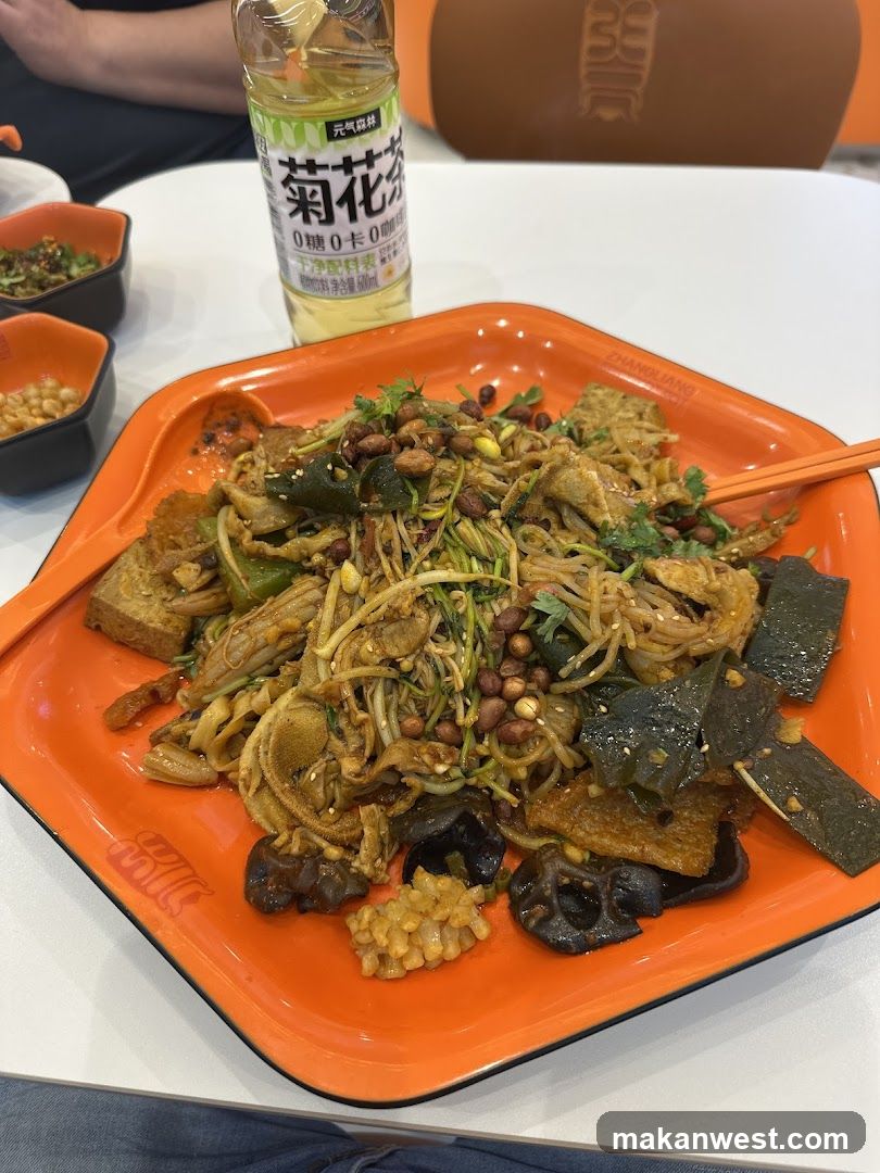 Spicy Cold Noodles with Vegetables and Tofu