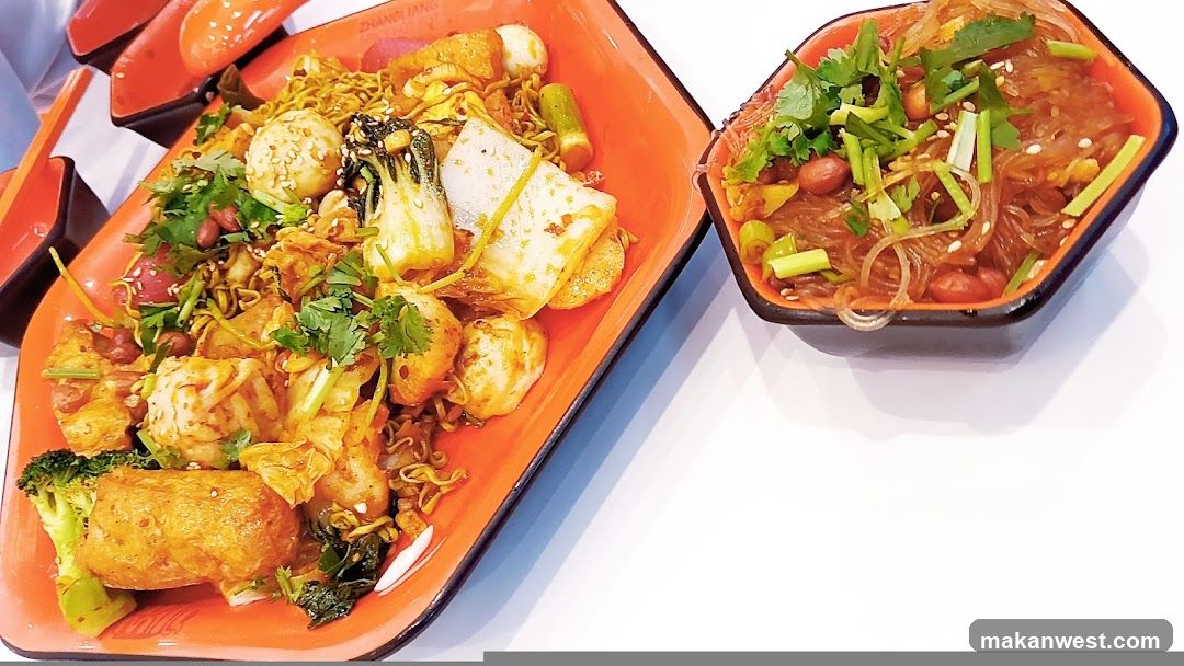 Spicy Noodle and Glass Noodle Dish