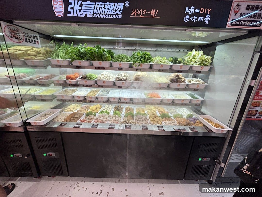 Shabu Shoku Display Case