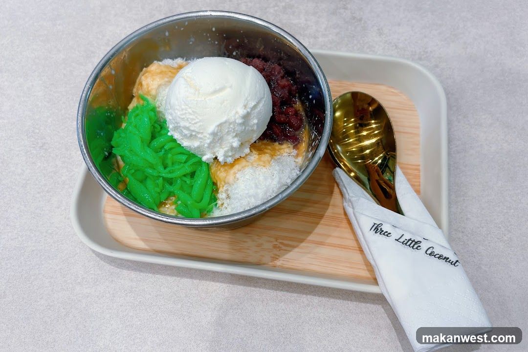 Dessert Bowl with Ice Cream and Jellies