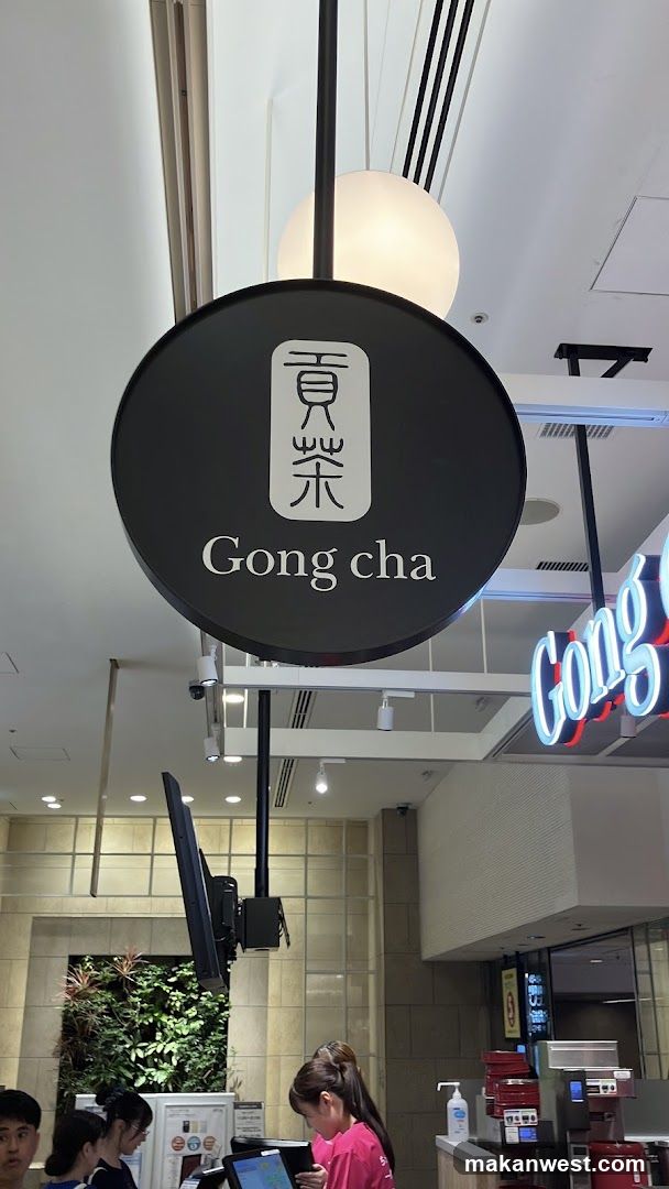 Gong cha interior view