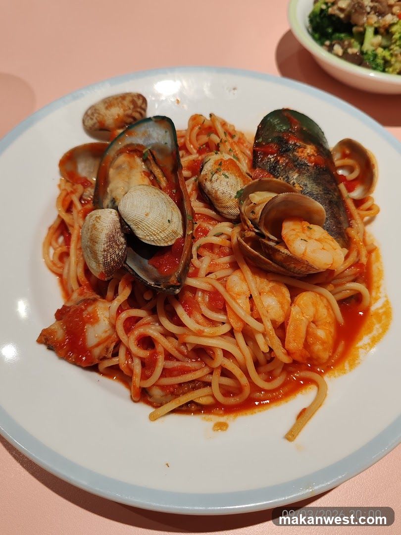 Seafood Pasta with Clams and Mussels
