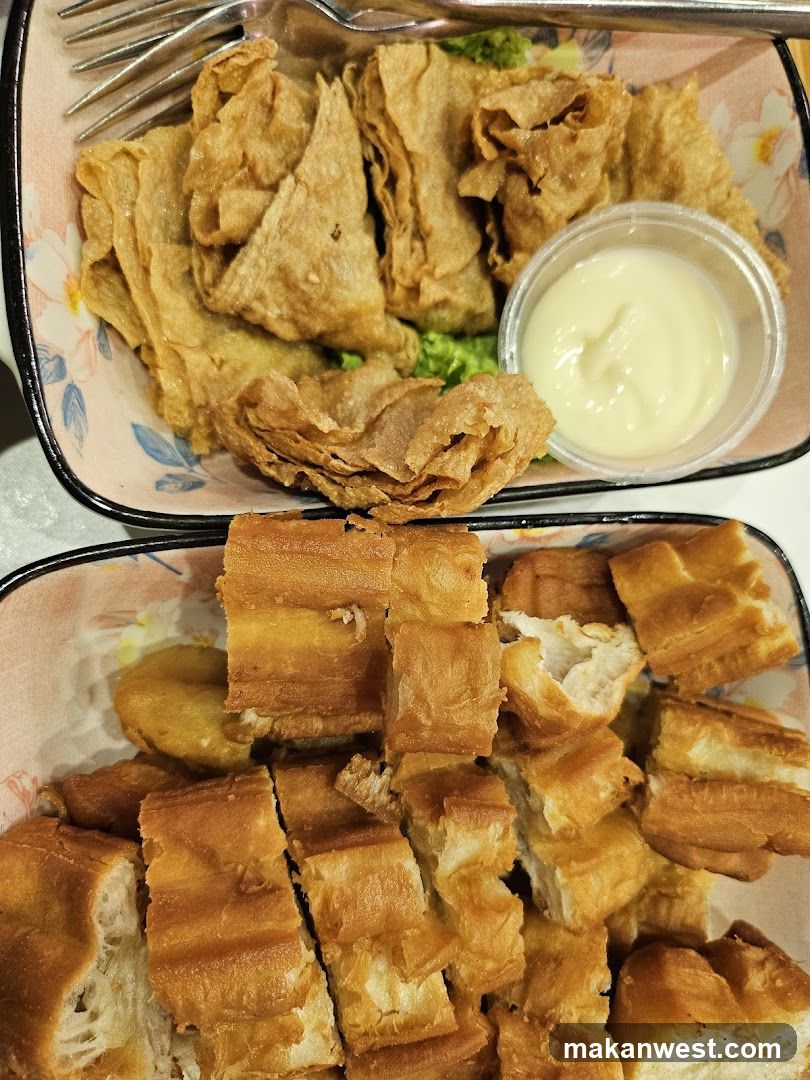 Fried Dough and Youtiao with Sauce