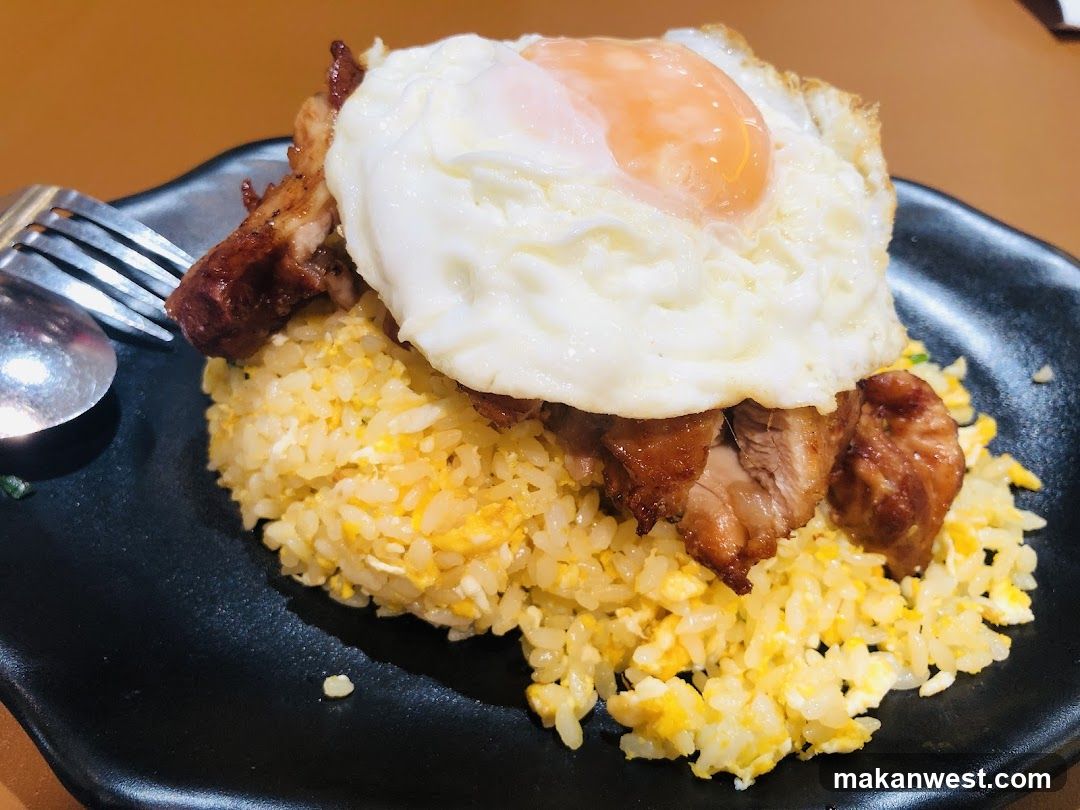 Fried Rice with Egg and Meat