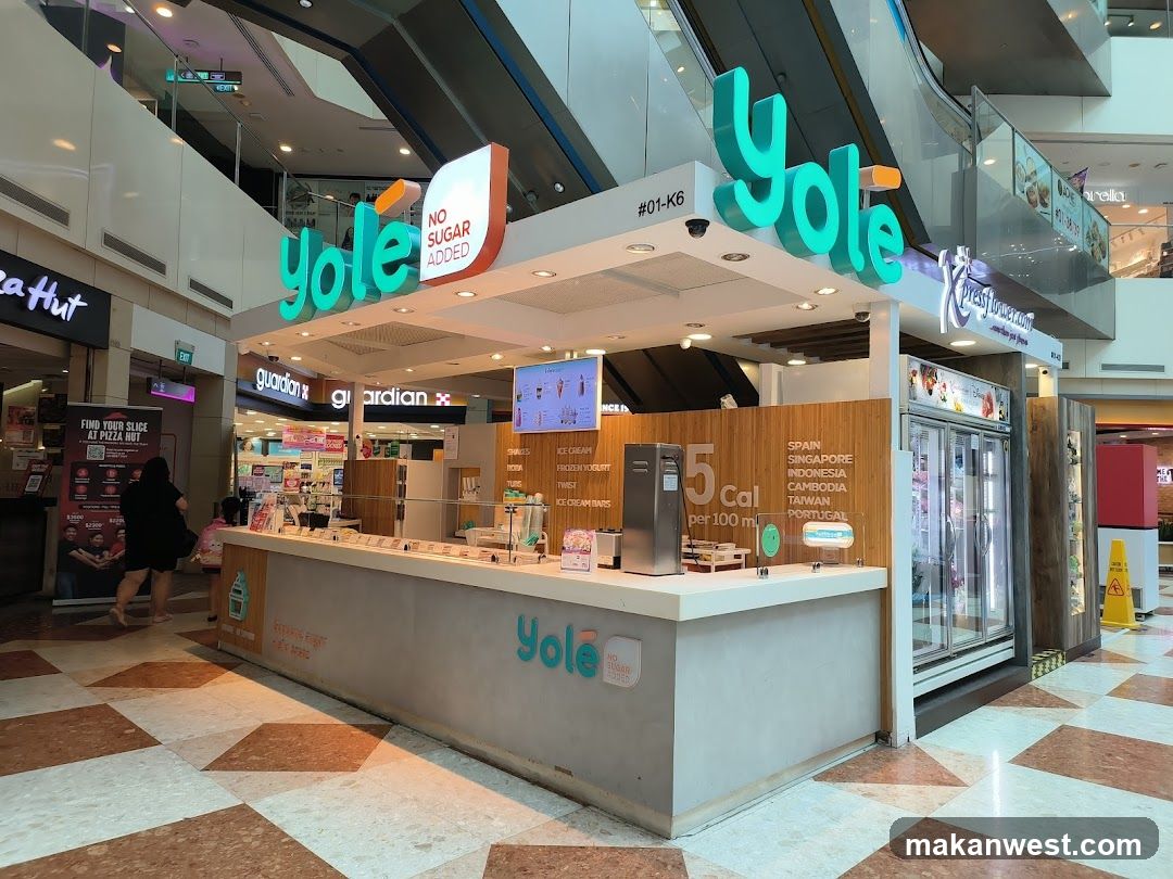 Yole Kiosk in Mall