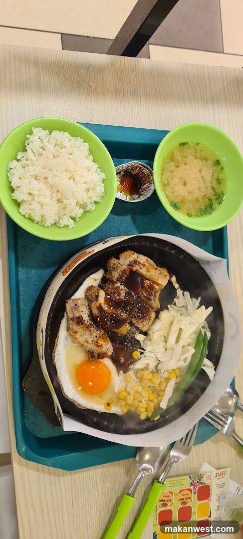 Sizzling Plate Meal with Rice and Soup