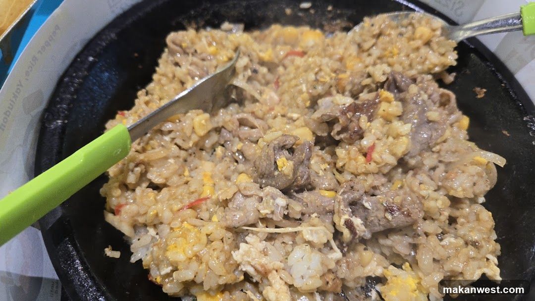 Fried Rice with Beef and Egg in a Cast Iron Skillet