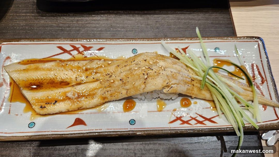 Grilled Fish with Rice and Cucumber
