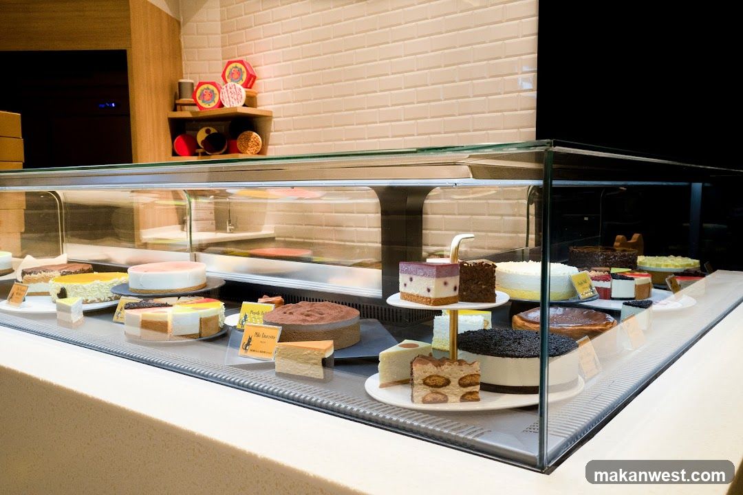 Dessert Display Case