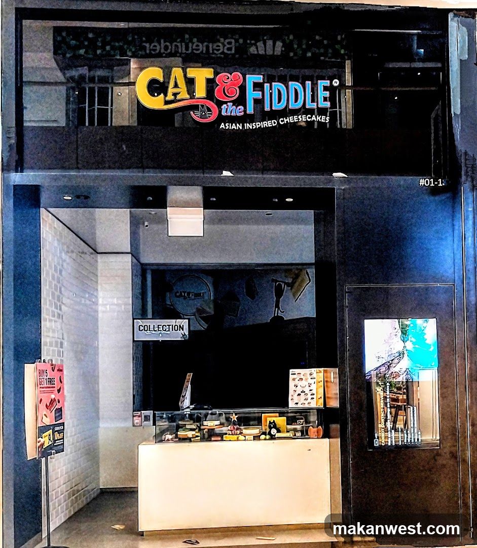 Cat & the Fiddle Cakes