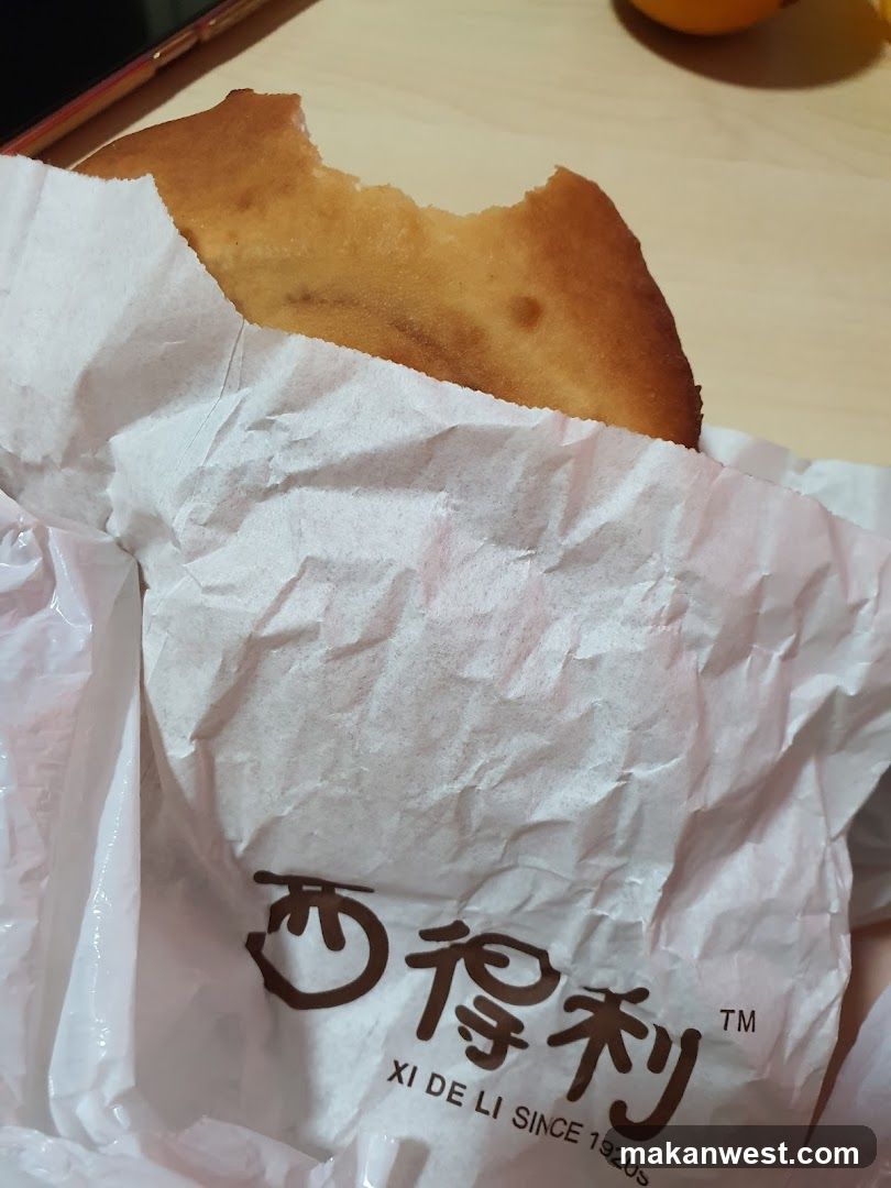 Xide Li pastry in wrapper