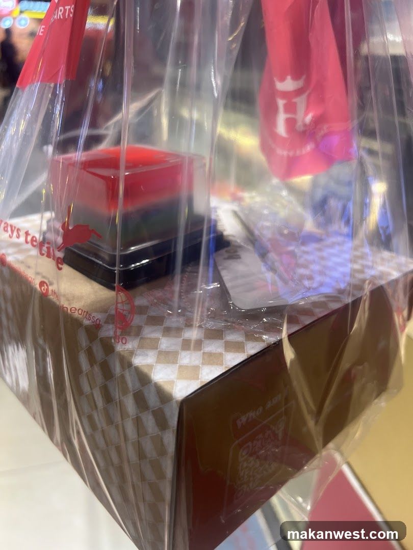 Gift Box with Dessert