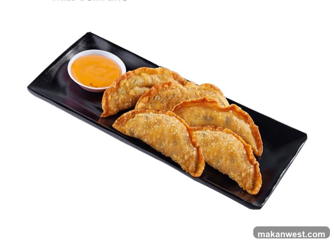 Fried Dumplings with Sauce