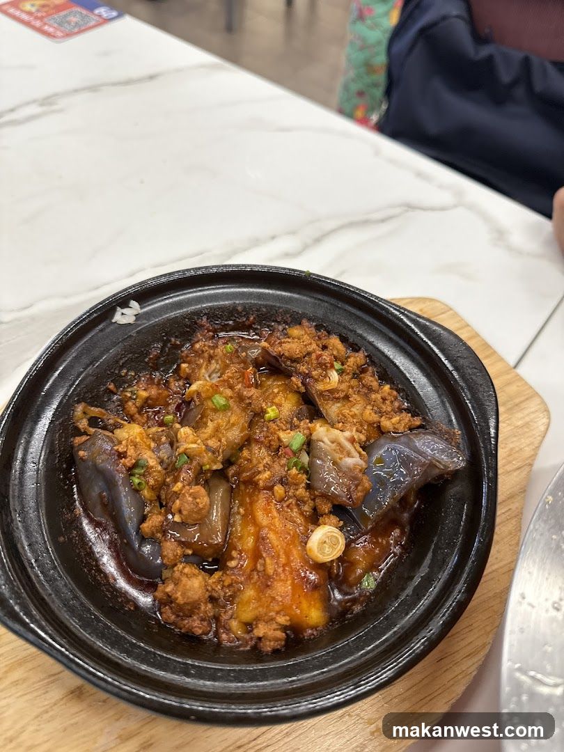 Sizzling Claypot Dish