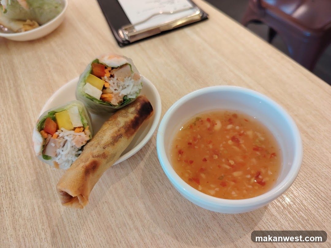 Spring Rolls with Dipping Sauce