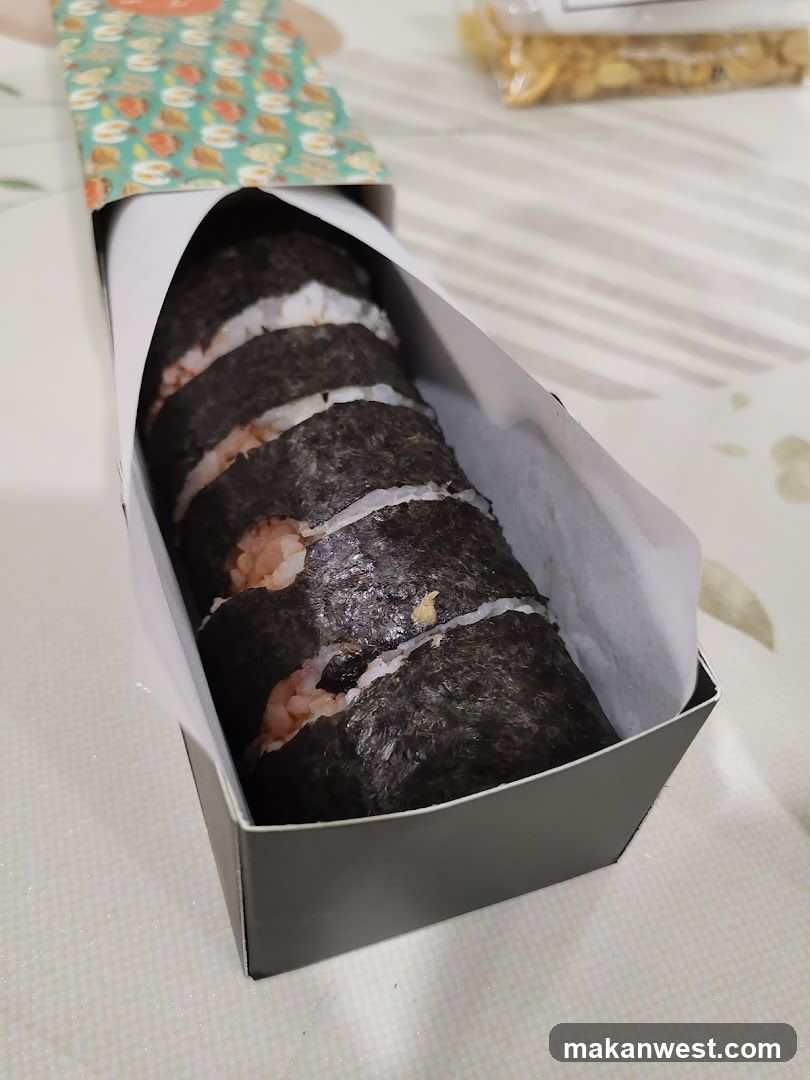 Onigiri in a box
