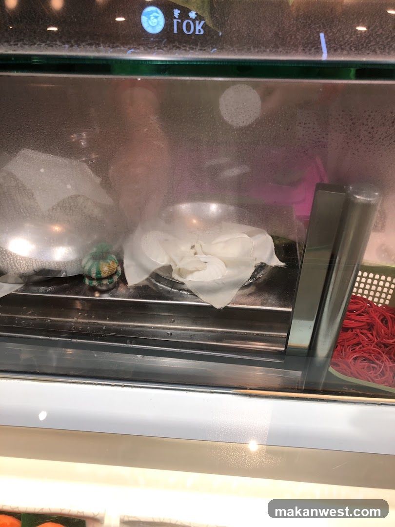 Food Display Case Interior