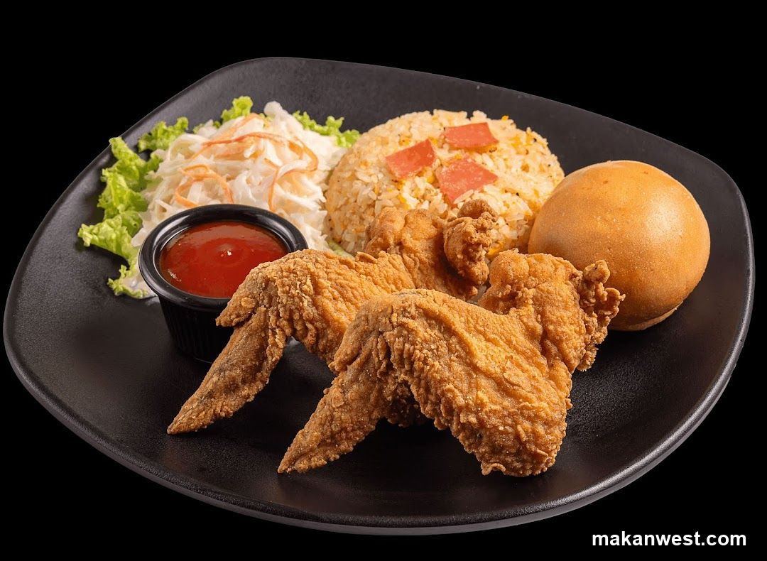 Fried Chicken Meal with Rice and Bun