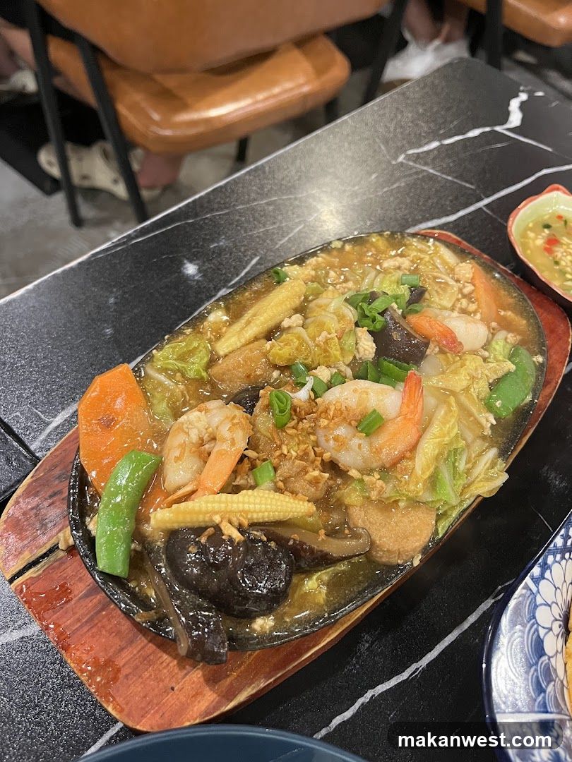 Stir-fry with Shrimp and Vegetables