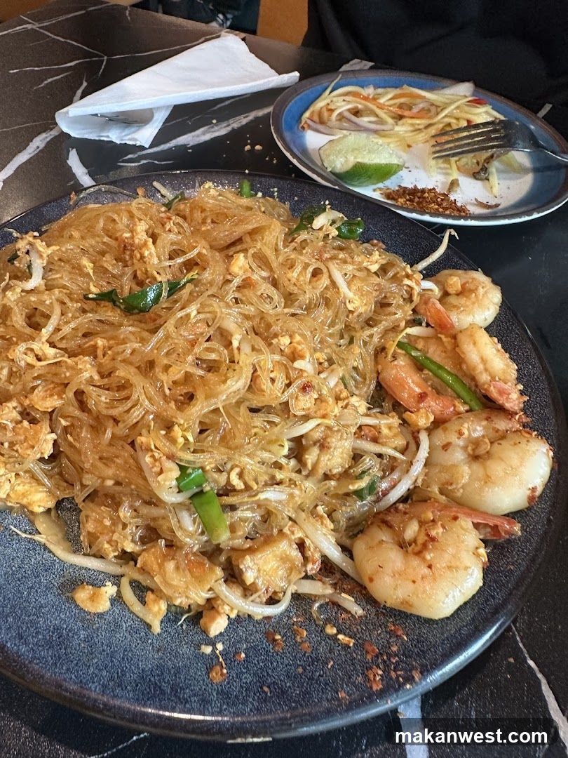 Pad Thai with Shrimp