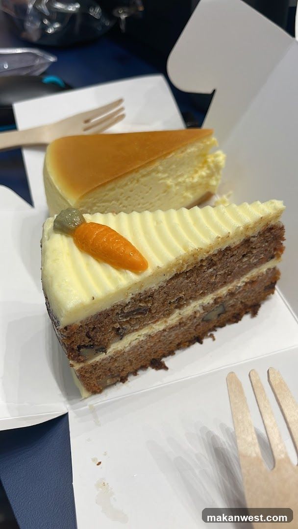 Cake Slice Display