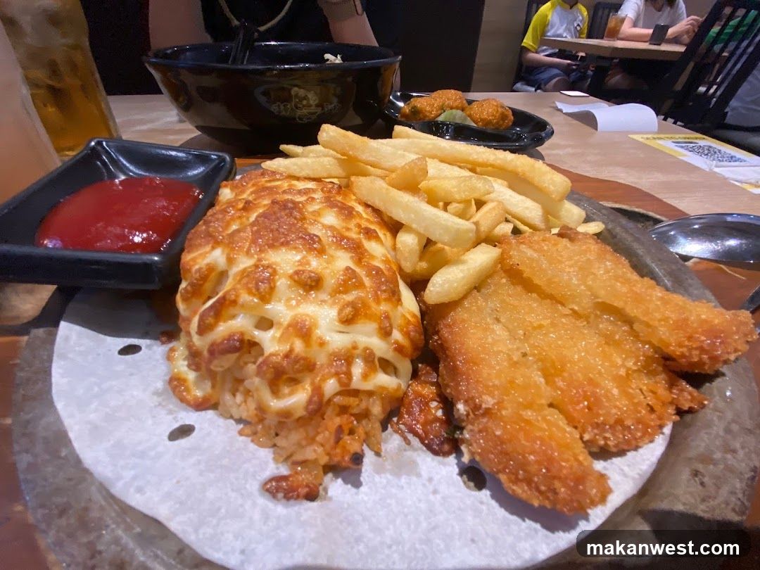 Cheeseburger and Fries Meal