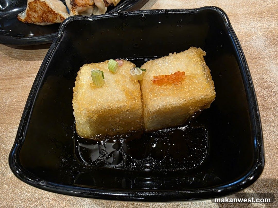 Fried Tofu with Sauce and Garnish