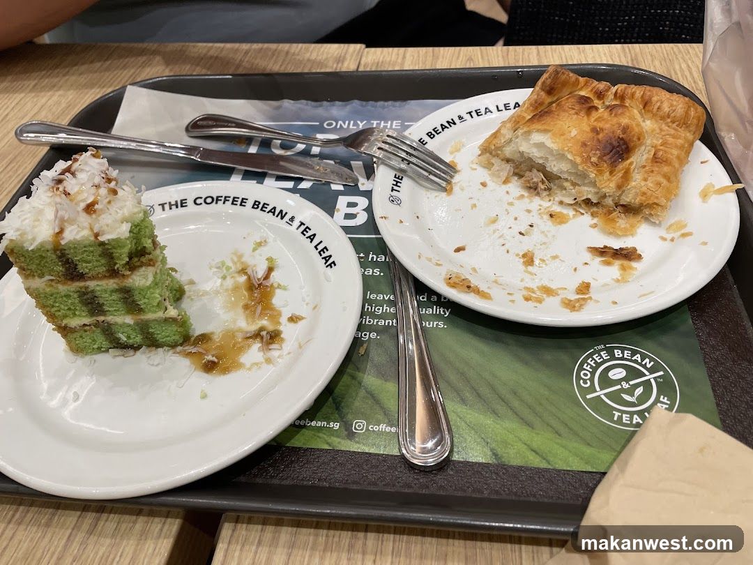 Coffee Bean & Tea Leaf Dessert Tray