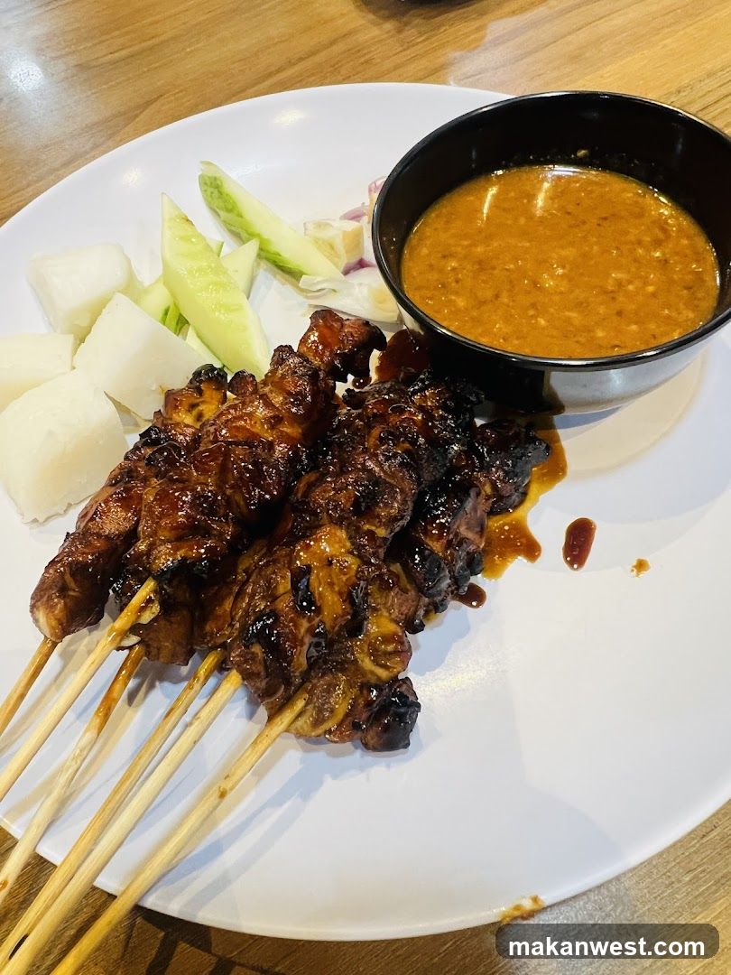 Grilled Satay Skewers with Sauce and Side Dishes