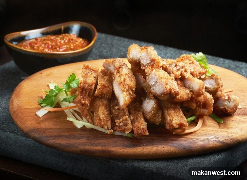 Fried Pork Ribs with Sauce