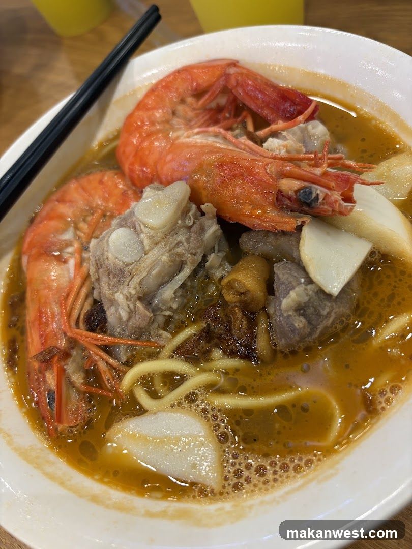 Shrimp and Bone Soup with Noodles