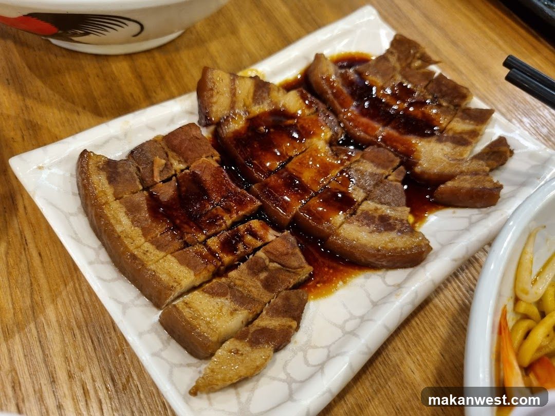 Sliced Braised Pork Belly with Sauce