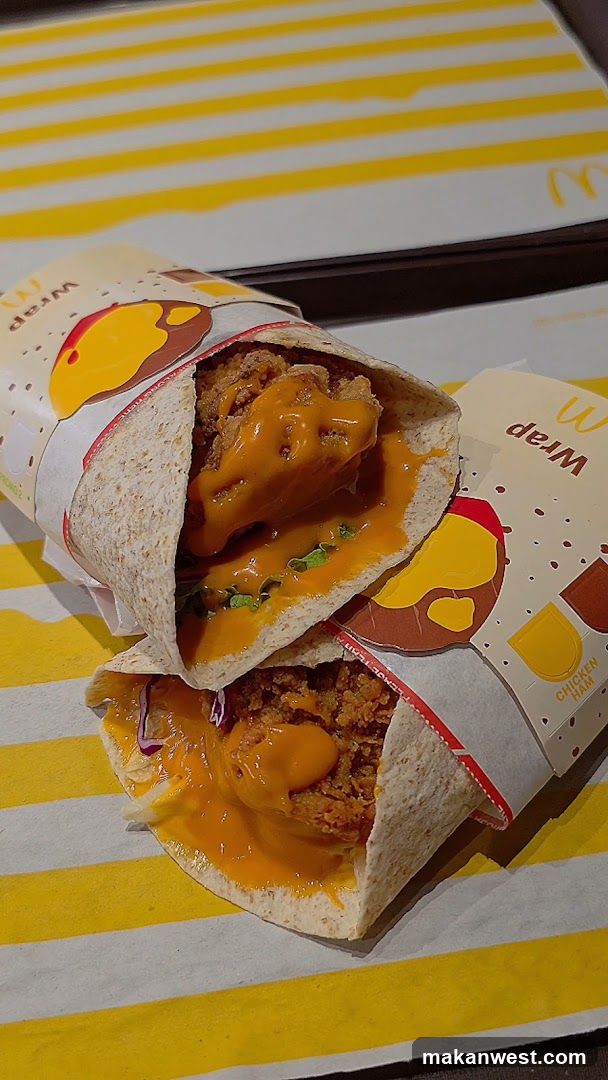 Chicken Wrap with Sauce