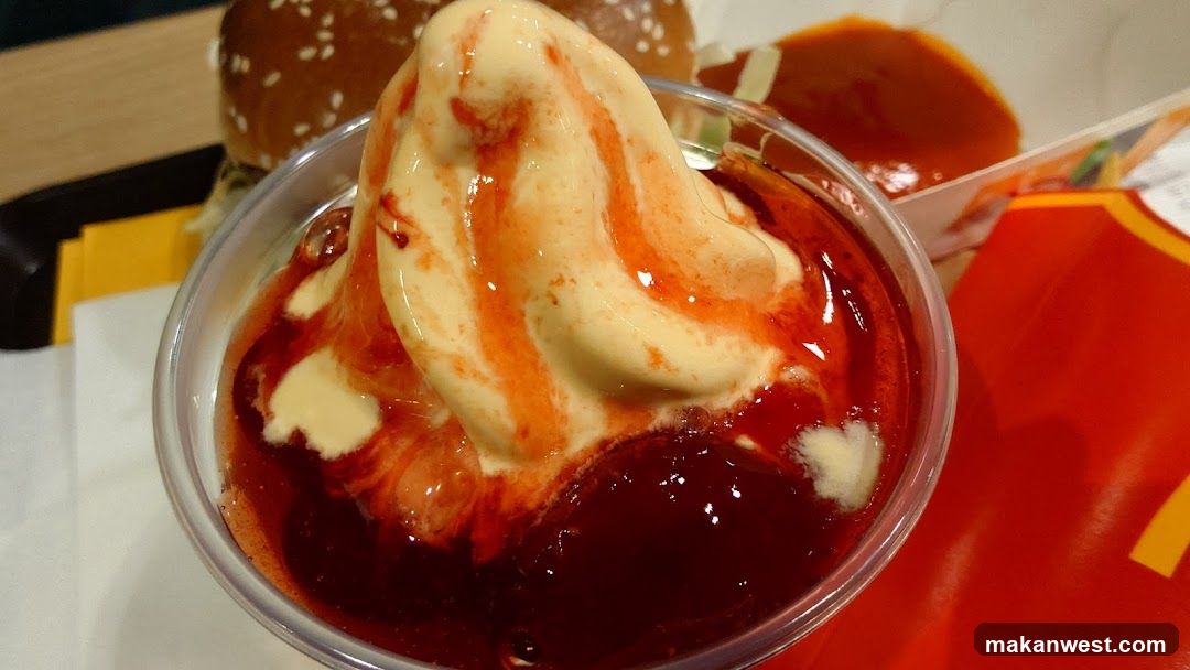 Spicy Dessert with Ice Cream