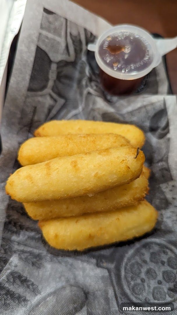 Fried Food with Sauce