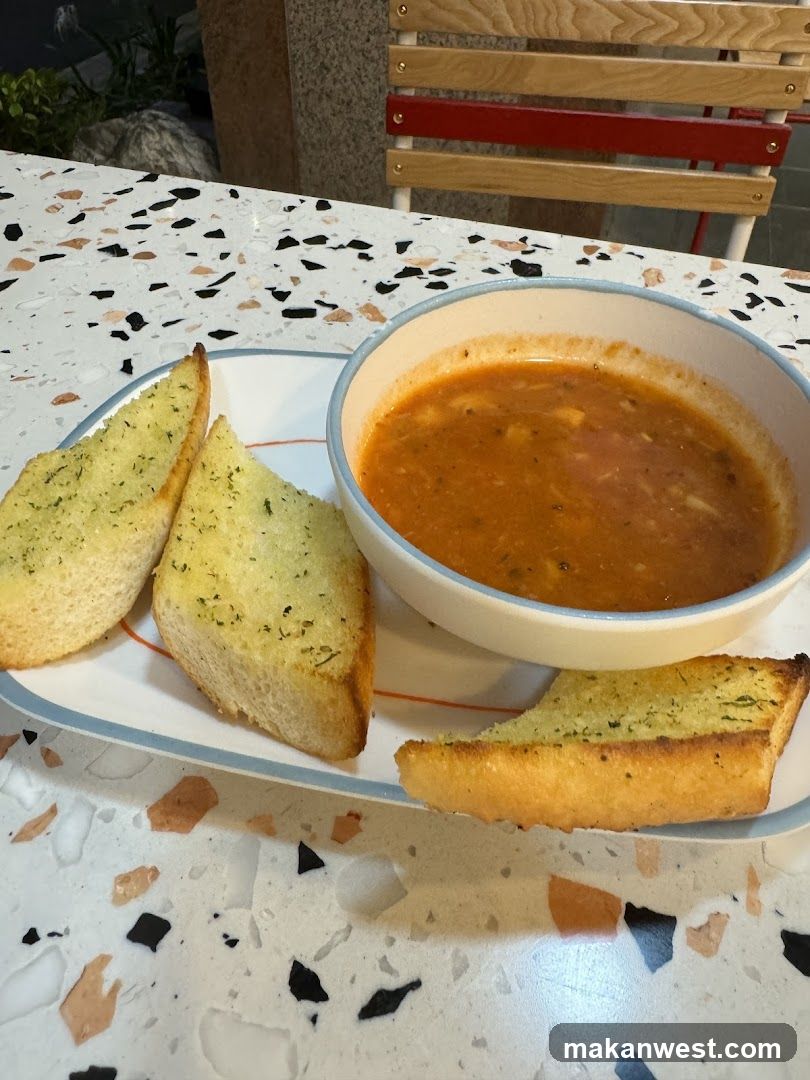 Soup and Garlic Bread Meal