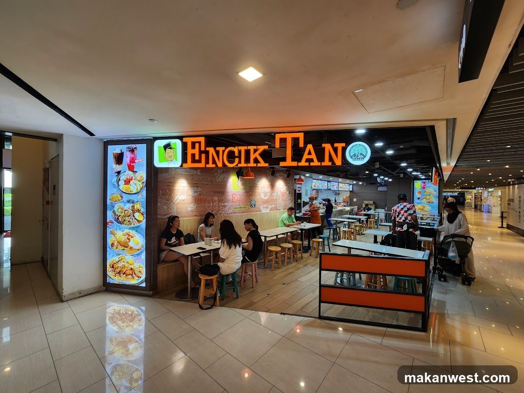 Encik Tan Food Stall Interior