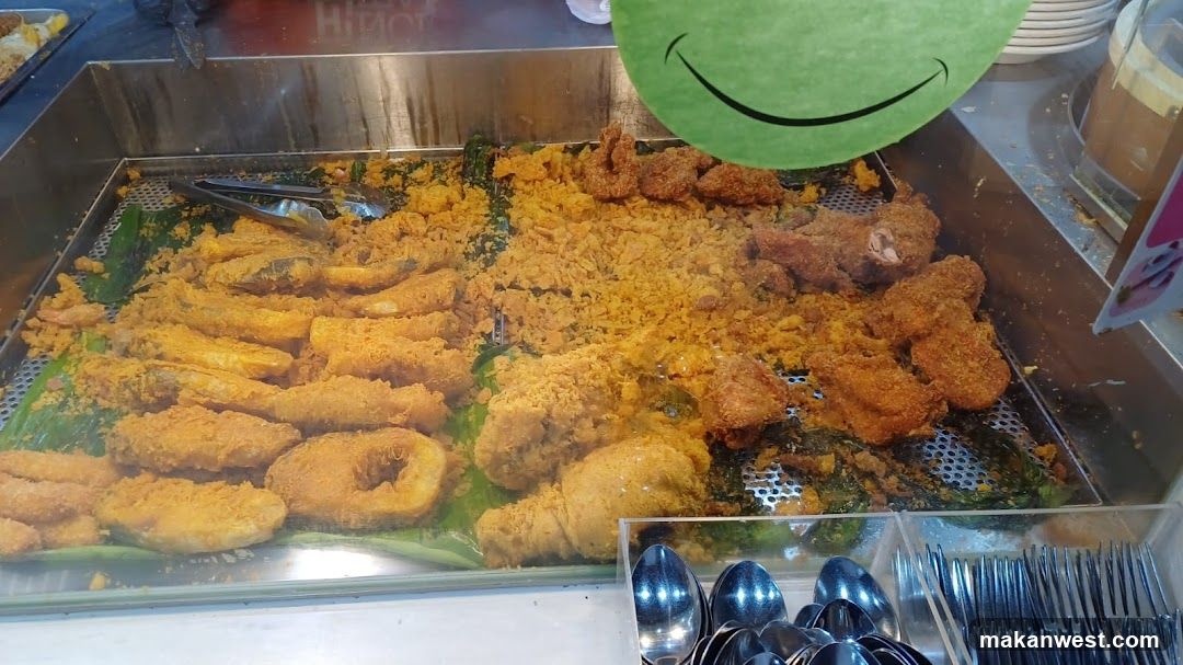 Fried Food Display