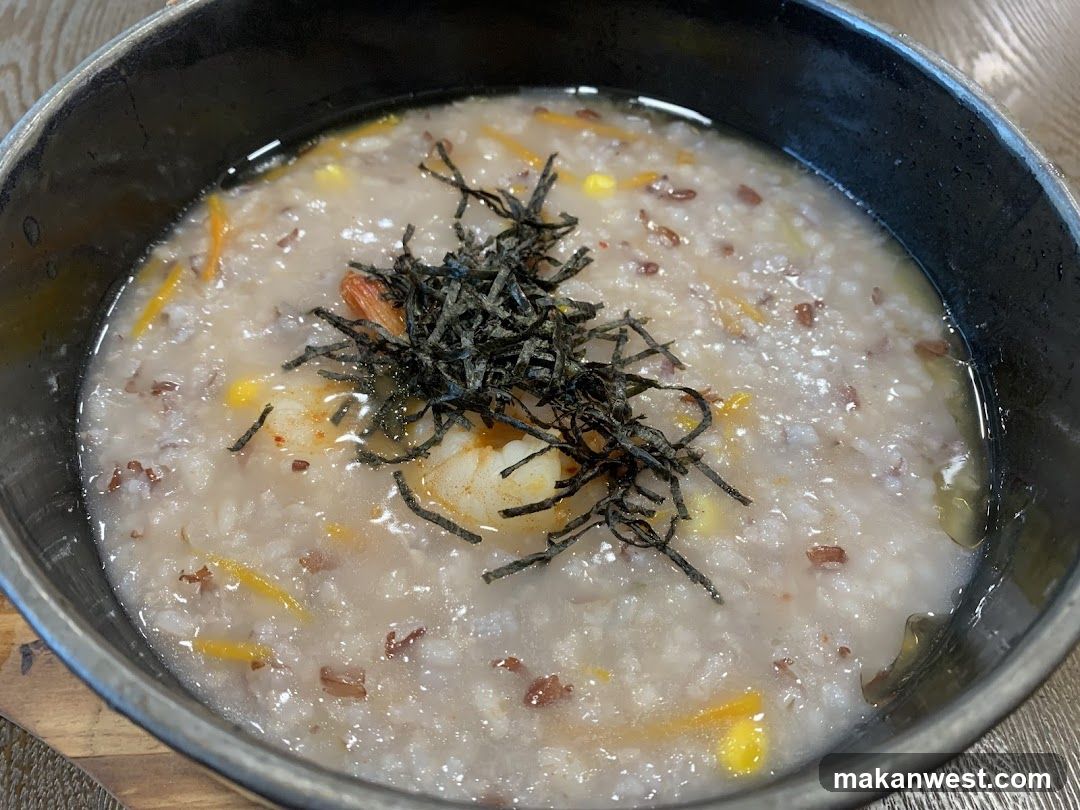 Congee with toppings