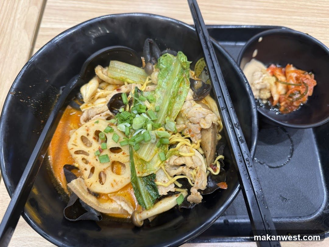 Spicy Noodle Bowl with Side Dish